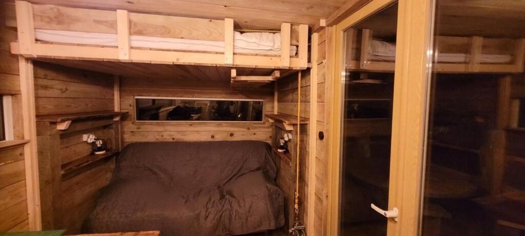 Tiny House Guest House Digny Bagian luar foto