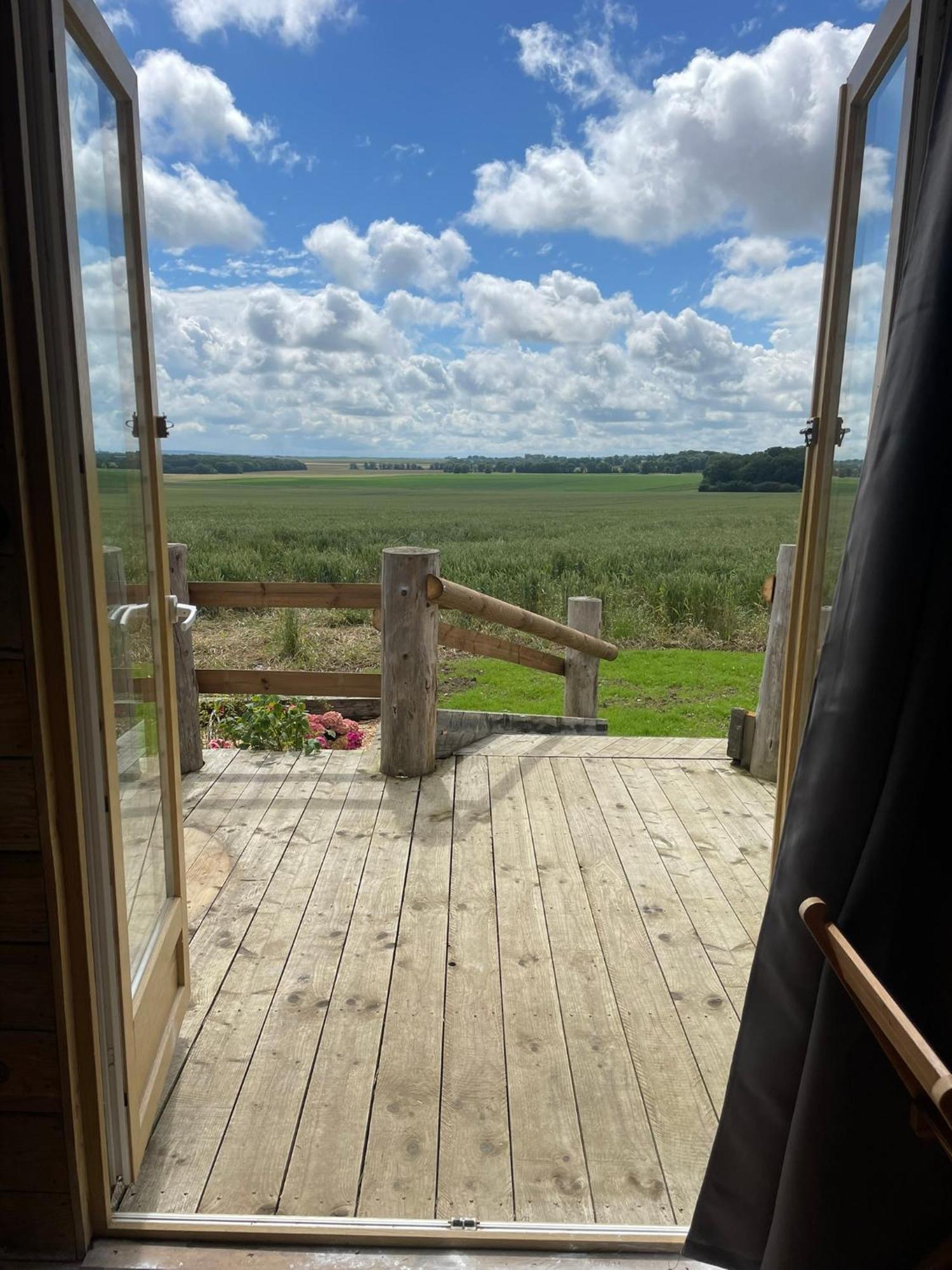 Tiny House Guest House Digny Bagian luar foto